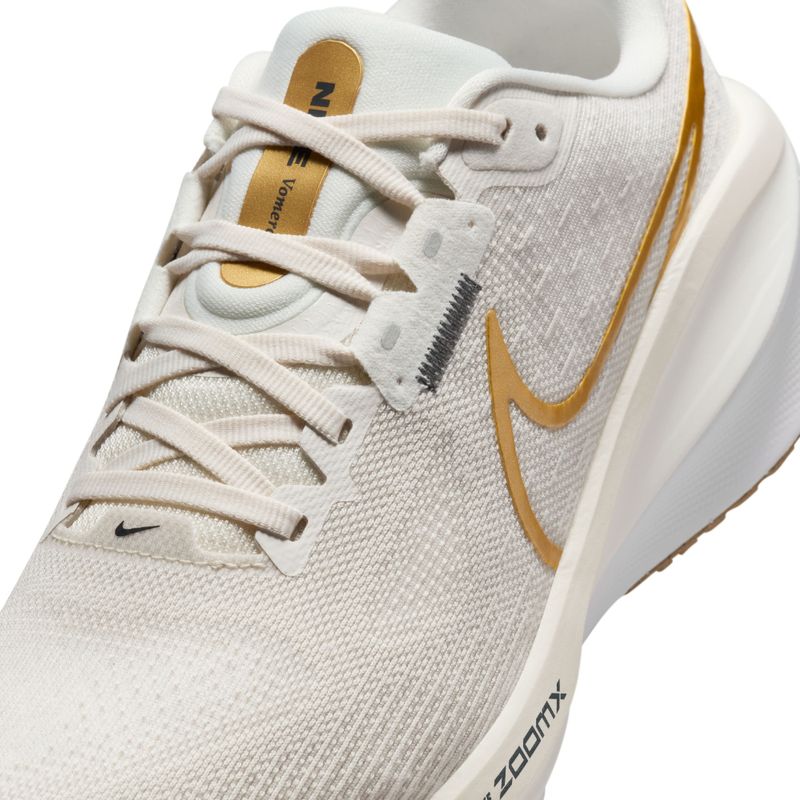 Tenis-nike-para-mujer-W-Nike-Vomero-17-para-correr-color-blanco.-Detalle-1