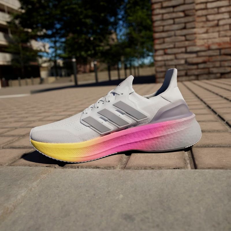 Adidas-Ultraboost-5-Tenis_ID8810_76