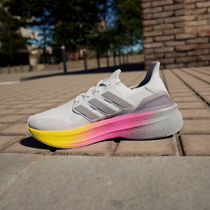 Adidas-Ultraboost-5-W-Tenis_ID8840_35