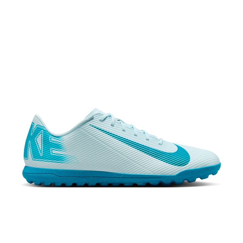 Guayos-nike-para-hombre-Vapor-16-Club-Tf-para-futbol-color-azul.-Lateral-Externa-Derecha
