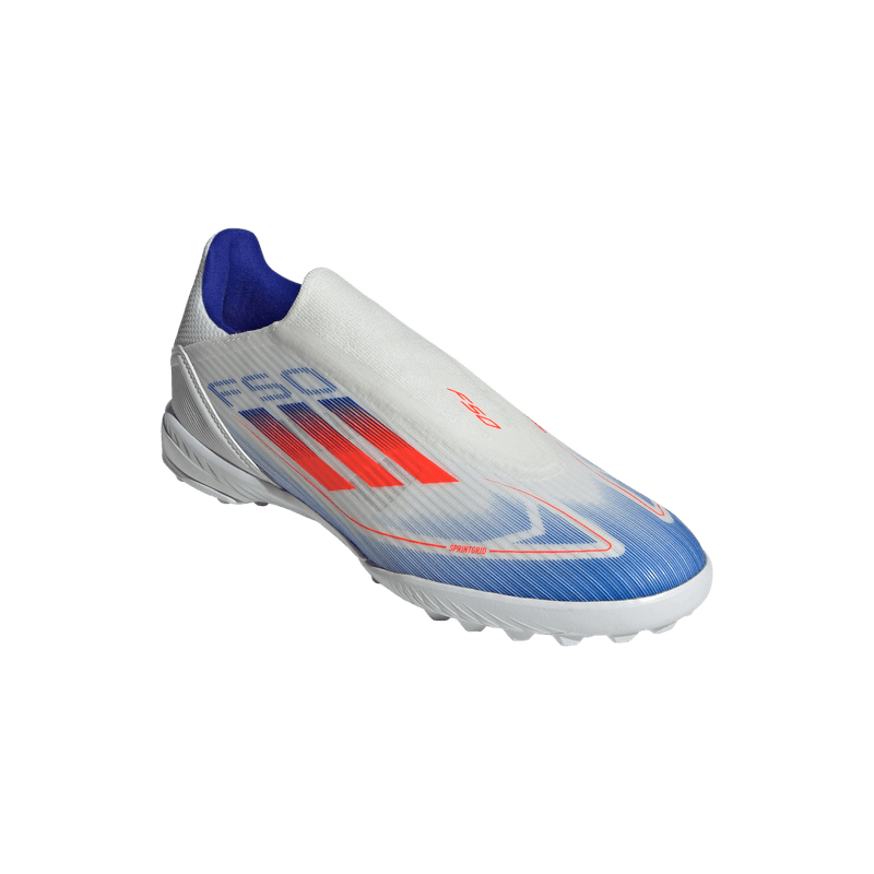 Guayos-adidas-para-hombre-F50-League-Ll-Tf-para-futbol-color-blanco.-Par-Alineados
