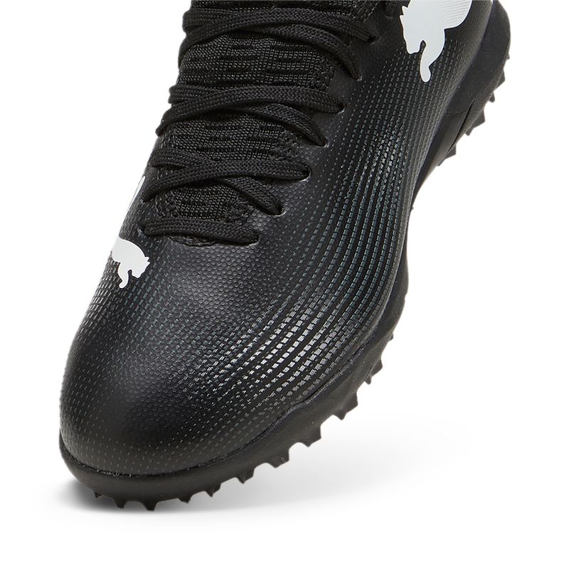 Guayos-puma-para-niño-Future-7-Play-Tt-Jr-para-futbol-color-negro.-Capellada