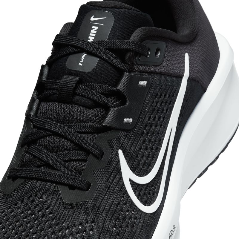 Tenis-nike-para-mujer-Wmns-Nike-Quest-6-para-correr-color-negro.-Detalle-1