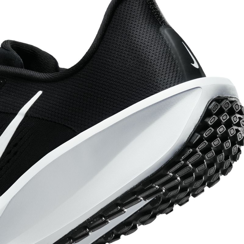 Tenis-nike-para-mujer-Wmns-Nike-Quest-6-para-correr-color-negro.-Detalle-2