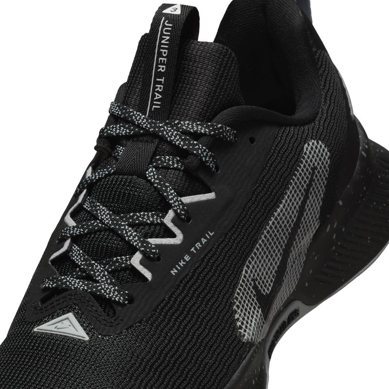 Tenis-nike-para-mujer-W-Nike-Juniper-Trail-3-para-correr-color-negro.-Detalle-1