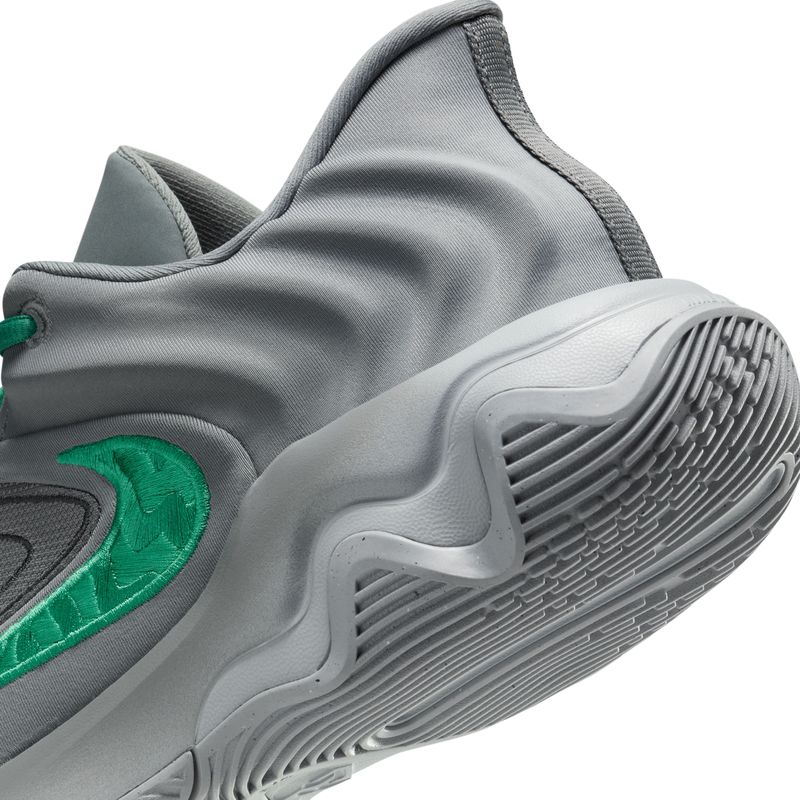 Tenis-nike-para-hombre-Giannis-Immortality-4-para-baloncesto-color-gris.-Detalle-2
