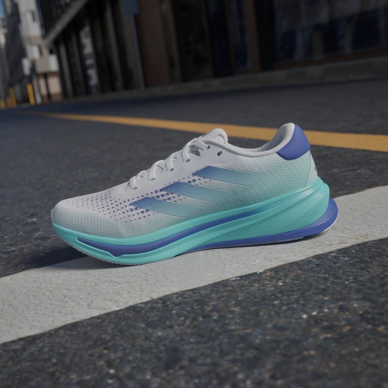 Tenis-adidas-para-hombre-Supernova-Rise-M-para-correr-color-blanco.-Mktg-Vista-47