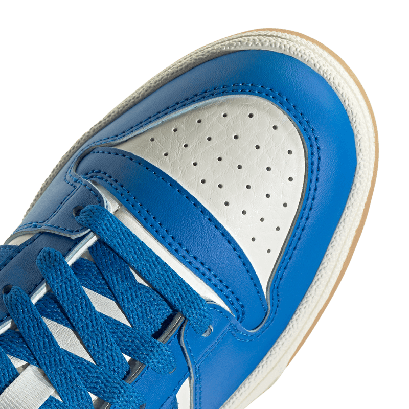 Tenis-adidas-para-niño-Break-Start-J-para-baloncesto-color-azul.-Detalle-1