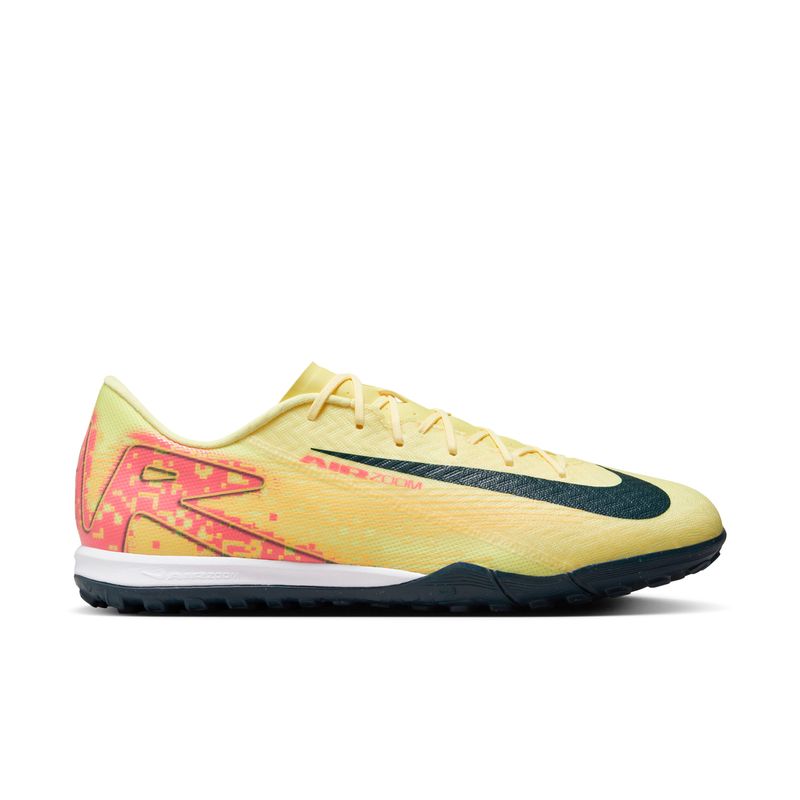 Guayos-nike-para-hombre-Zoom-Vapor-16-Academy-Km-Tf-para-futbol-color-rosado.-Lateral-Externa-Derecha