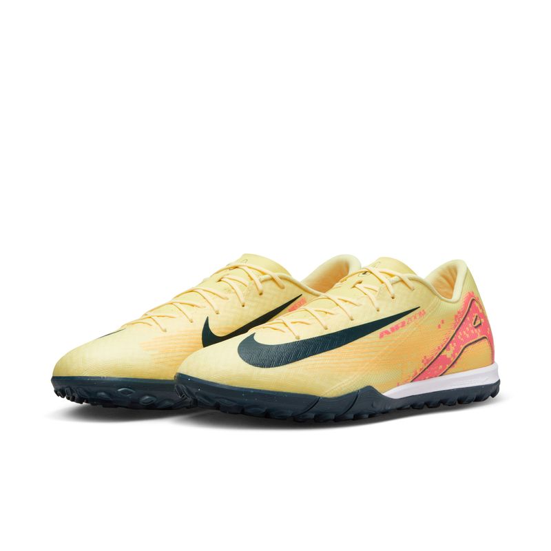 Guayos-nike-para-hombre-Zoom-Vapor-16-Academy-Km-Tf-para-futbol-color-rosado.-Par-Alineados