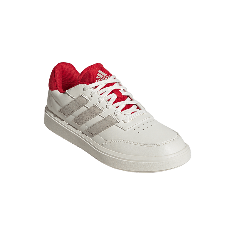 Tenis-adidas-para-hombre-Courtblock-para-moda-color-blanco.-Par-Alineados