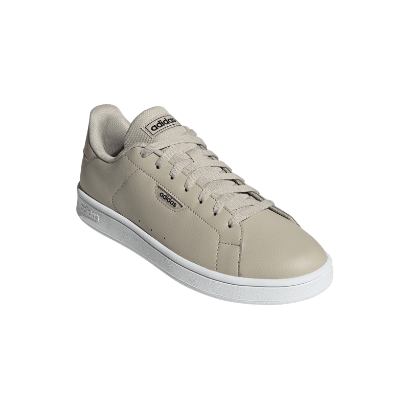 Tenis-adidas-para-hombre-Urban-Court-para-moda-color-beige.-Par-Alineados