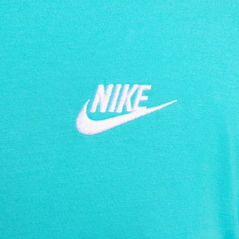 Camiseta-Manga-Corta-nike-para-hombre-M-Nsw-Club-Tee-para-moda-color-verde.-Detalle-2
