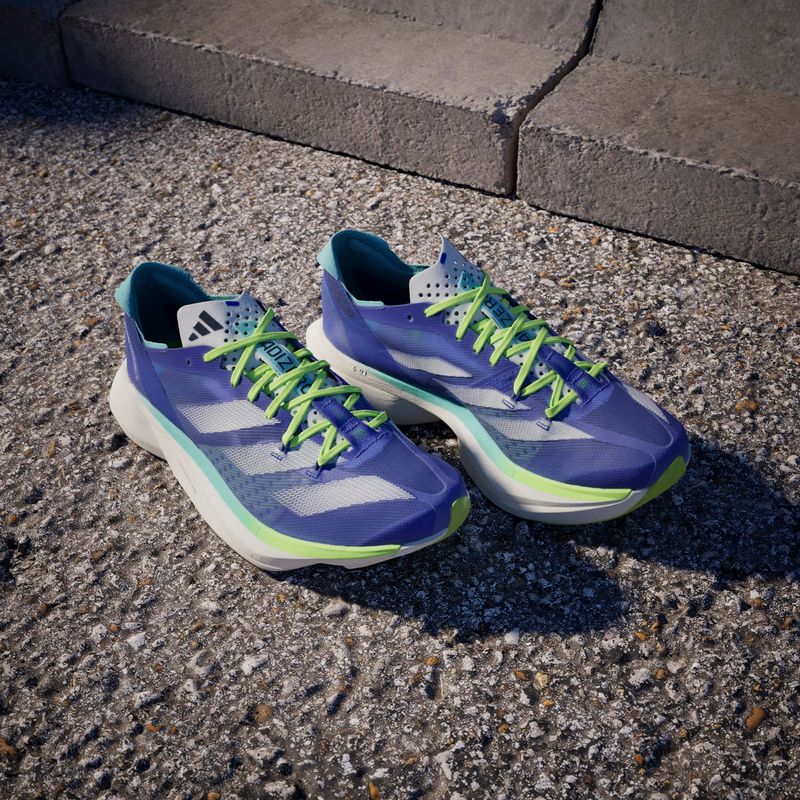 Tenis-adidas-para-mujer-Adizero-Adios-Pro-3-para-correr-color-azul.-Mktg-Vista-22