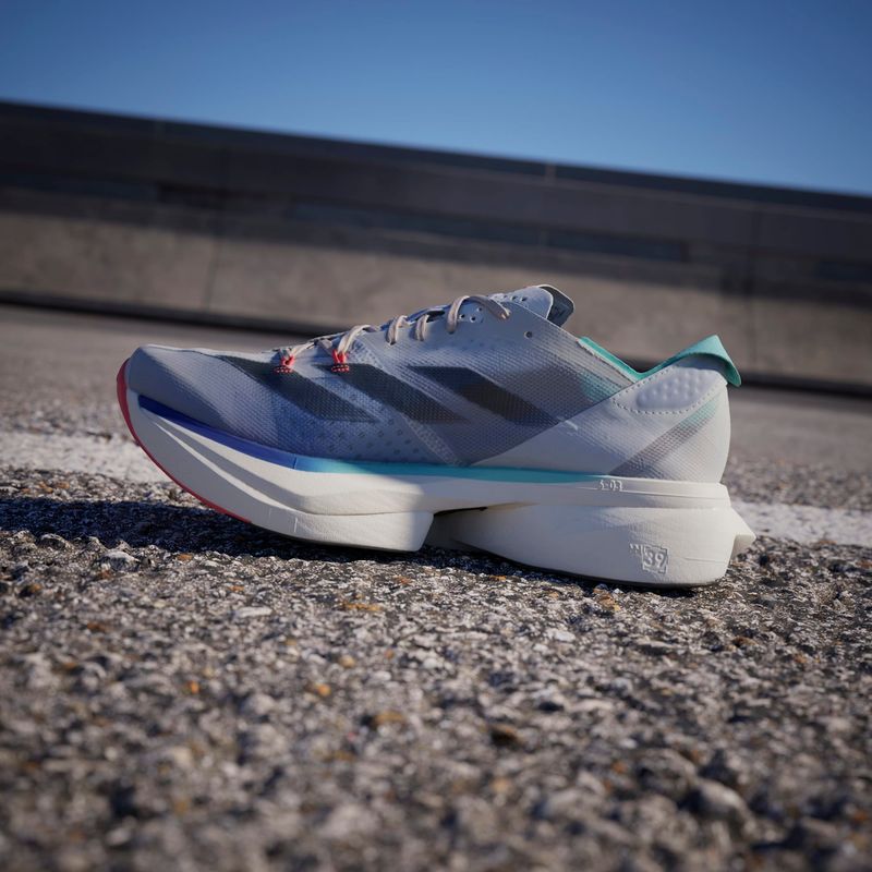 Tenis-adidas-unisex-Adizero-Adios-Pro-3-para-correr-color-blanco.-Mktg-Vista-31
