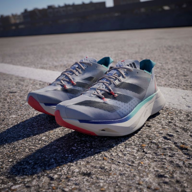 Tenis-adidas-unisex-Adizero-Adios-Pro-3-para-correr-color-blanco.-Mktg-Vista-37