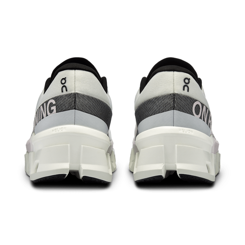 Tenis-on-para-hombre-Cloudmonster-2-para-correr-color-blanco.-Talon