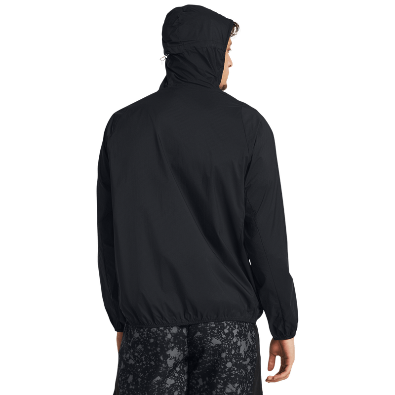 Chaqueta-under-armour-para-hombre-Launch-Lightweight-Jkt-para-correr-color-negro.-Reverso-Sin-Modelo
