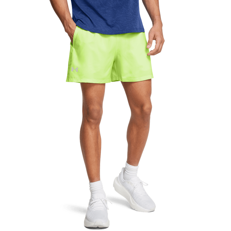 Pantaloneta-under-armour-para-hombre-Ua-Launch-Shorts-5In-para-correr-color-verde.-Frente-Sin-Modelo