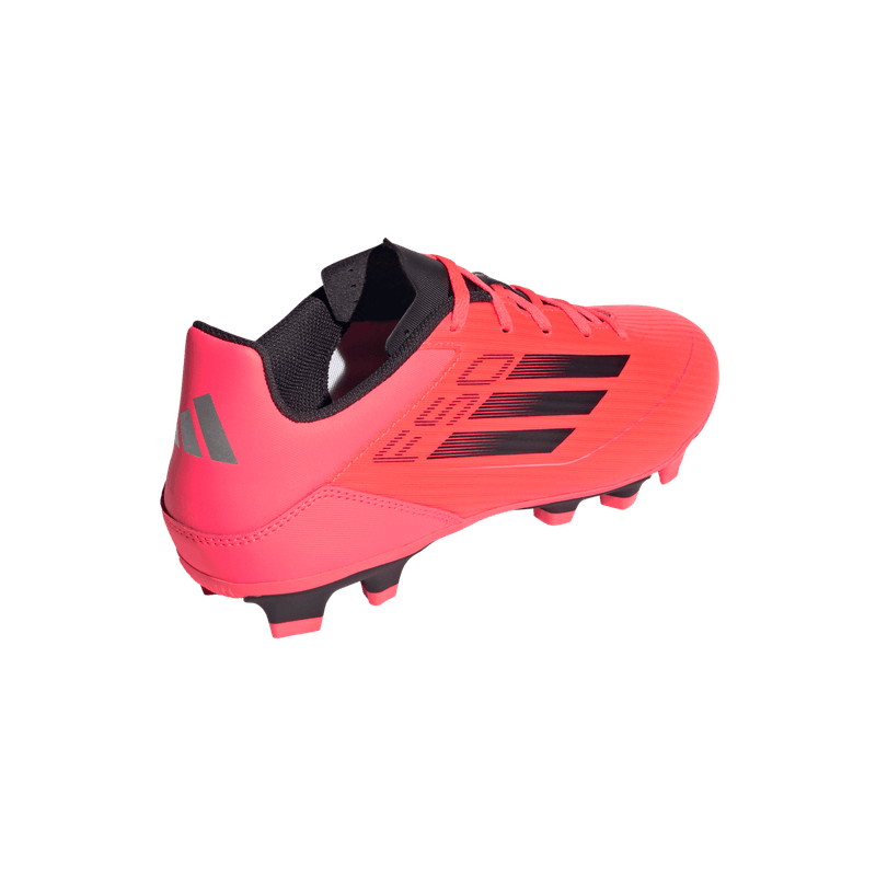 Guayos-adidas-para-hombre-F50-Club-Fxg-para-futbol-color-rosado.-Talon