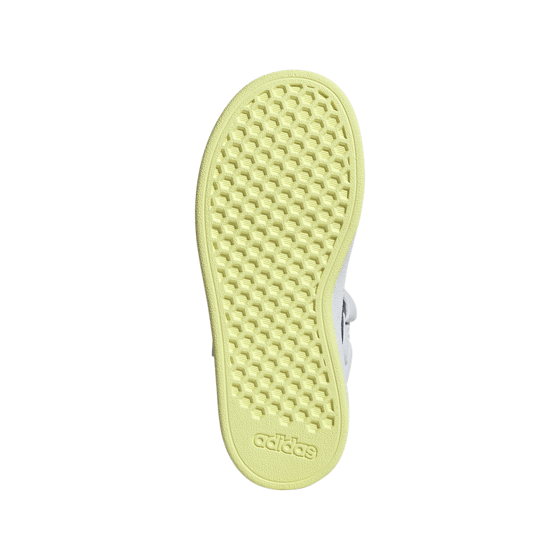 Tenis-adidas-para-niño-Grand-Court-Mid-K-para-moda-color-blanco.-Suela