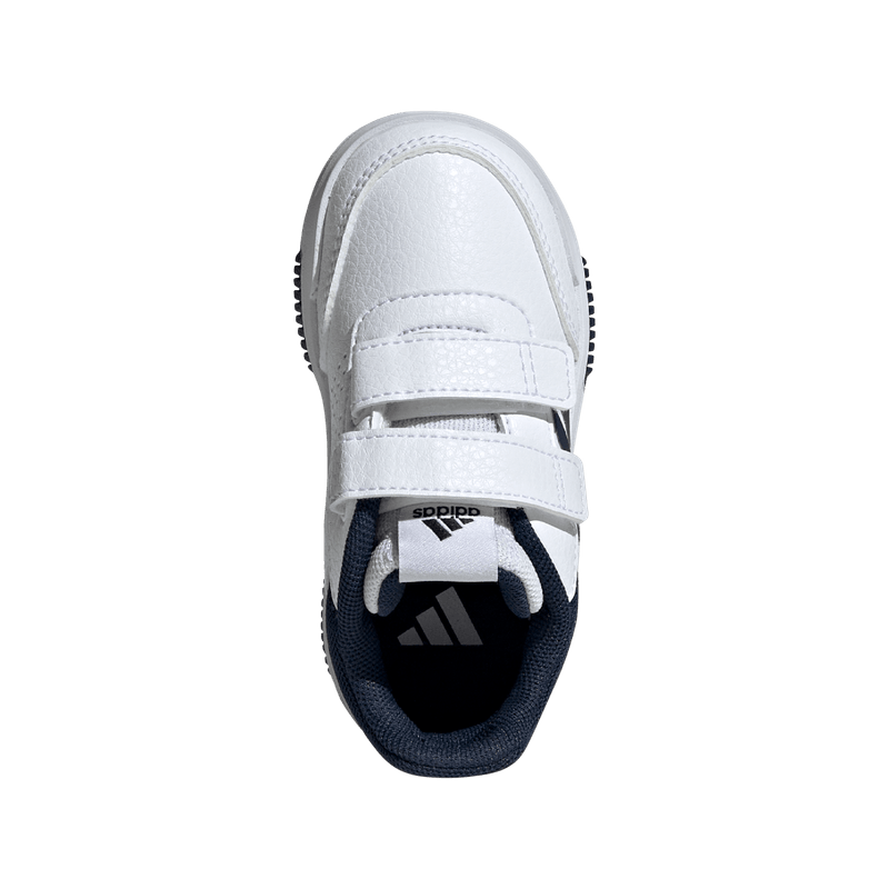 Tenis-adidas-para-niño-Tensaur-Sport-2.0-C-para-correr-color-blanco.-Capellada