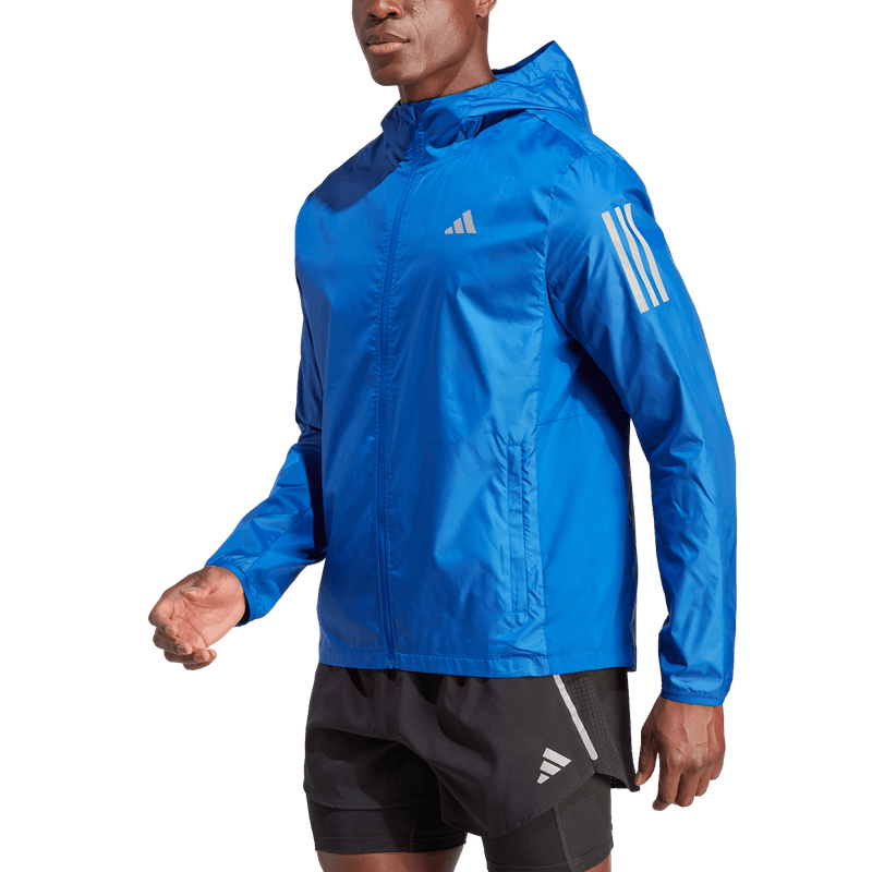Chaqueta-adidas-para-hombre-Otr-Jacket-M-para-correr-color-azul.-Zoom-Frontal-Sobre-Modelo