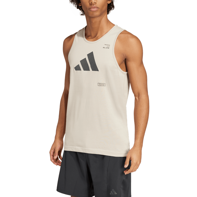 Camiseta-Manga-Sisa-adidas-para-hombre-M-Tr-Cat-G-Tk-para-entrenamiento-color-beige.-Zoom-Frontal-Sobre-Modelo