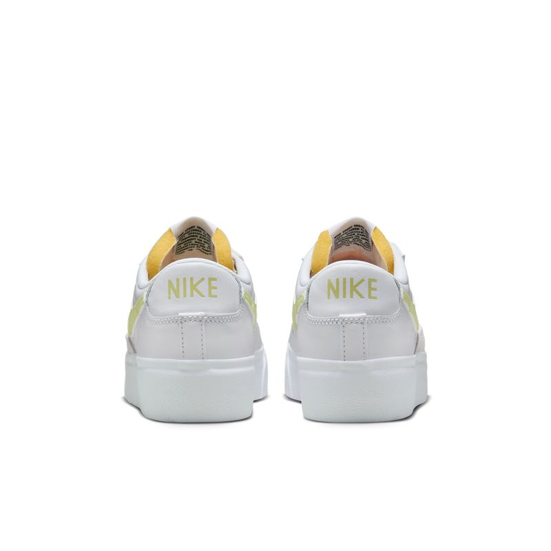 Tenis-nike-para-mujer-W-Blazer-Low-Platform-para-moda-color-blanco.-Talon