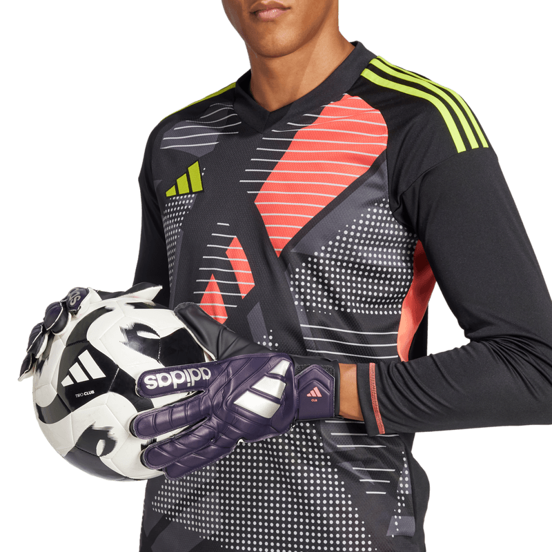 Guantes-adidas-para-hombre-Copa-Gl-Clb-para-futbol-color-negro.-Detalle-3