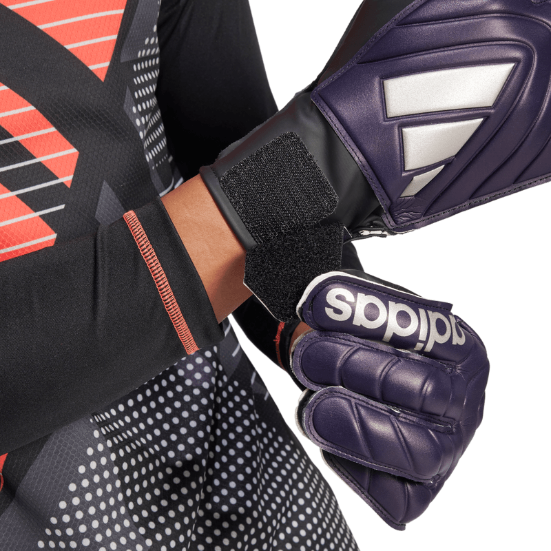 Guantes-adidas-para-hombre-Copa-Gl-Clb-para-futbol-color-negro.-Detalle-2