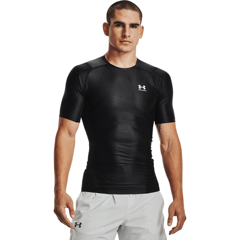 Camiseta-Manga-Corta-under-armour-para-hombre-Ua-Hg-Isochill-Comp-Ss-para-entrenamiento-color-negro.-Frente-Sin-Modelo