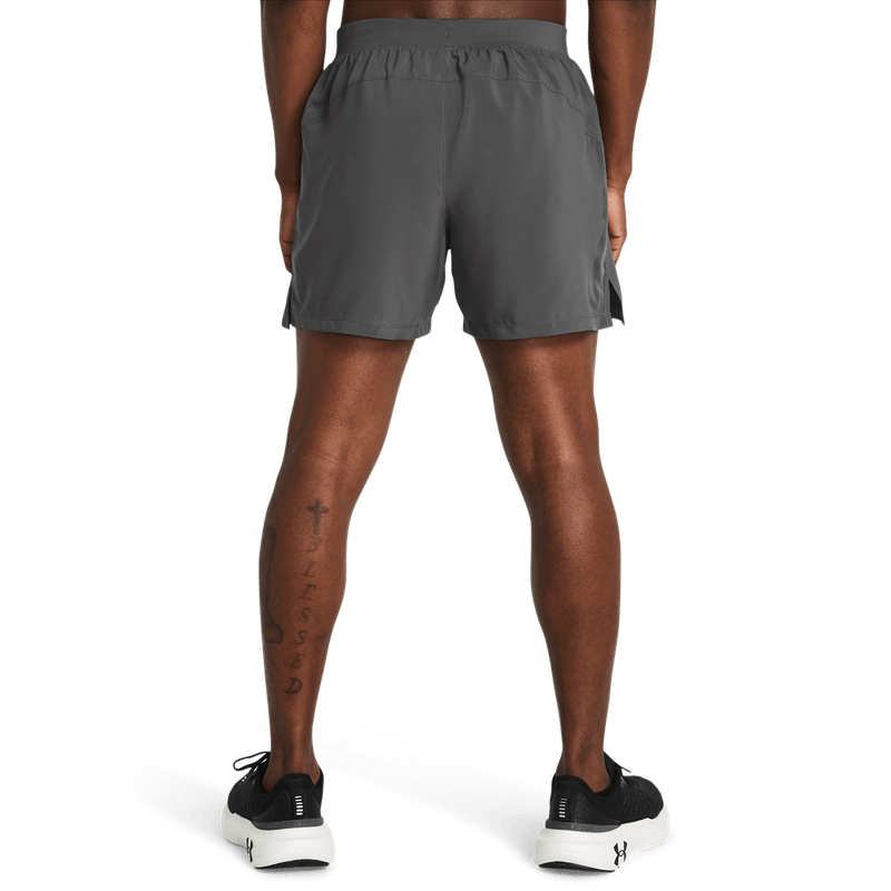 Pantaloneta-under-armour-para-hombre-Ua-Launch-5--Short-para-correr-color-gris.-Reverso-Sin-Modelo