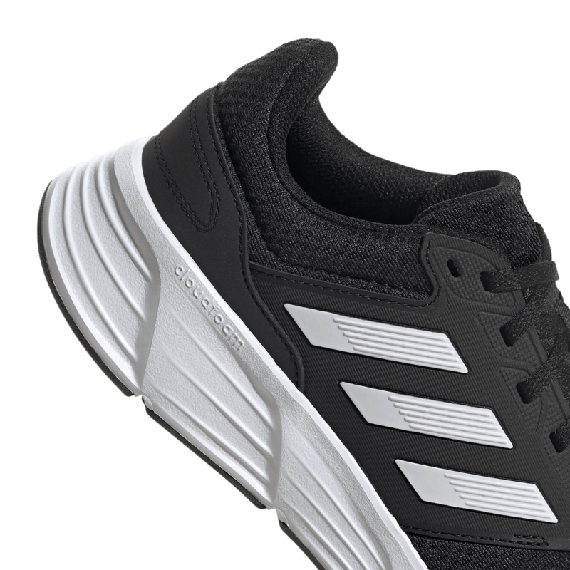 Tenis-adidas-para-hombre-Galaxy-6-para-correr-color-negro.-Detalle-2