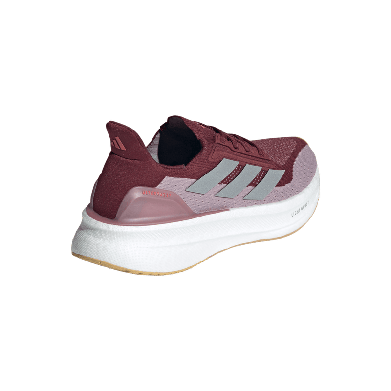 Tenis-adidas-para-mujer-Ultraboost-5X-W-para-correr-color-rojo.-Talon