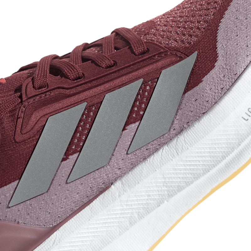 Tenis-adidas-para-mujer-Ultraboost-5X-W-para-correr-color-rojo.-Detalle-2