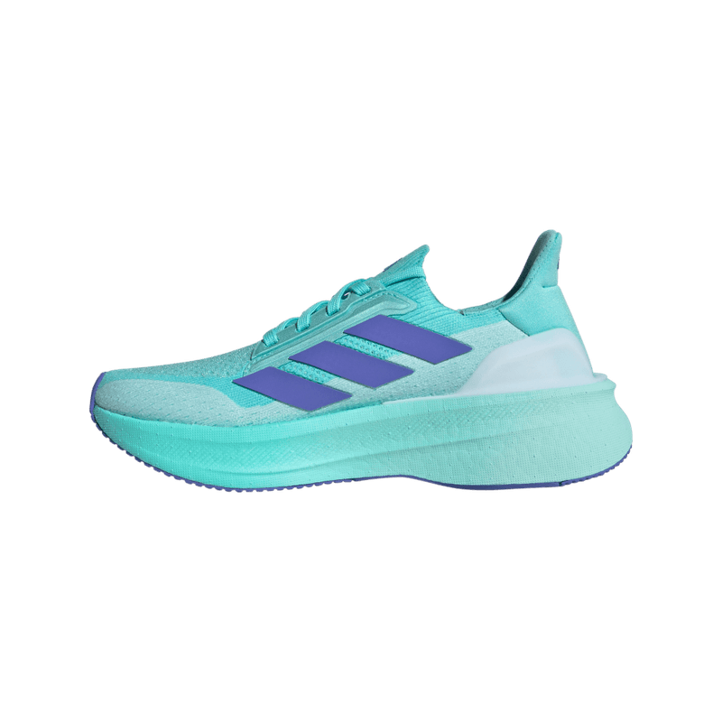 Tenis-adidas-para-mujer-Ultraboost-5X-W-para-correr-color-azul.-Par-Laterales