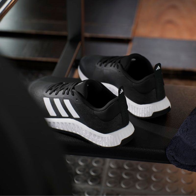 Tenis-adidas-para-mujer-Everyset-Trainer-W-para-entrenamiento-color-negro.-Mktg-Vista-5