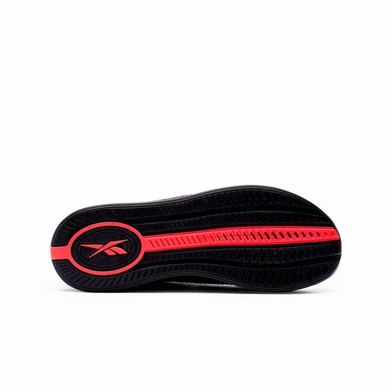 Tenis-reebok-para-mujer-Nano-X4-para-entrenamiento-color-negro.-Talon