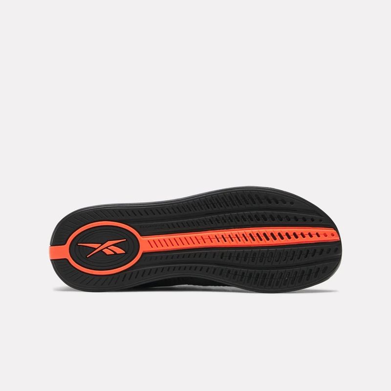 Tenis-reebok-para-mujer-Nano-X4-para-entrenamiento-color-negro.-Suela