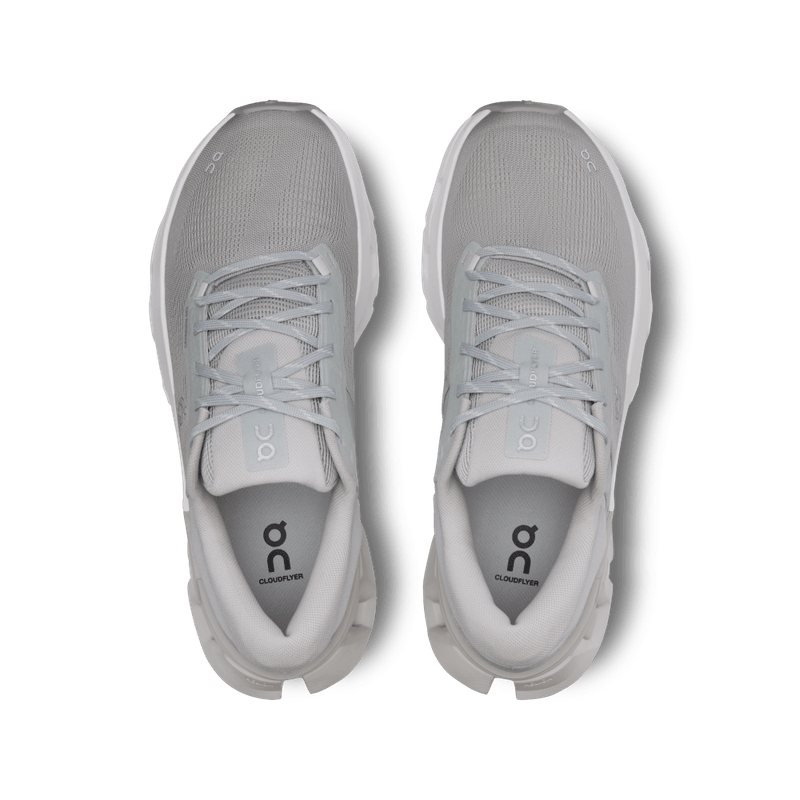 Tenis-on-para-hombre-Cloudflyer-5-M-para-correr-color-gris.-Capellada