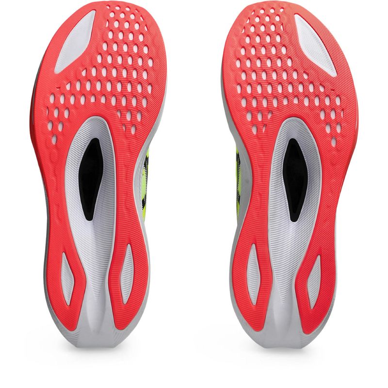 Tenis-asics-para-mujer-Magic-Speed-4-para-correr-color-amarillo.-Suela