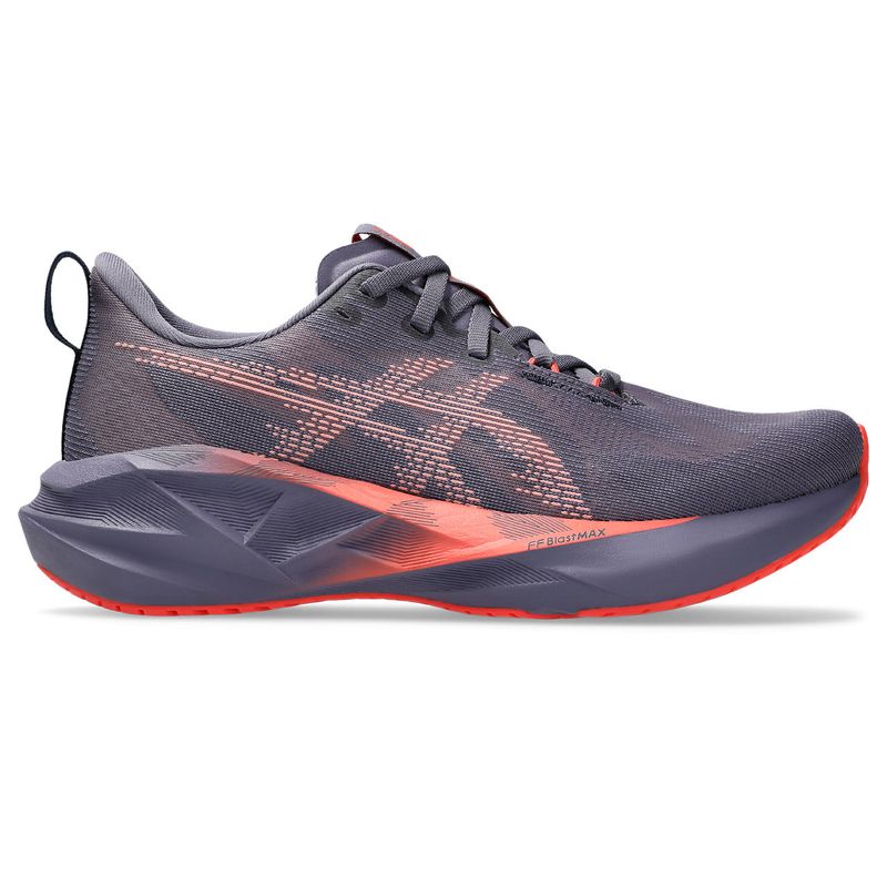 Tenis-asics-para-mujer-Novablast-5-para-correr-color-morado.-Lateral-Externa-Derecha