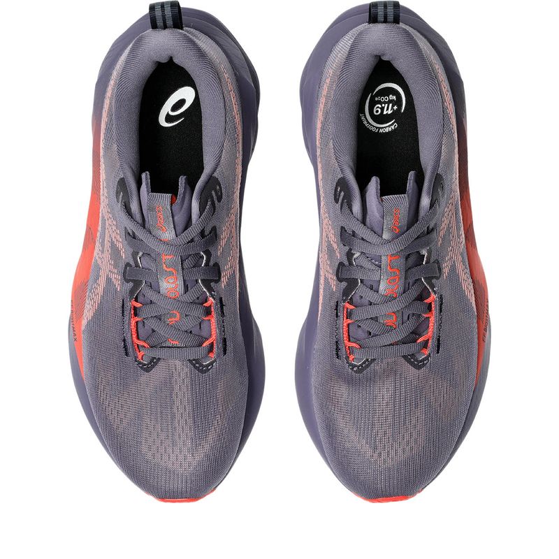 Tenis-asics-para-mujer-Novablast-5-para-correr-color-morado.-Capellada