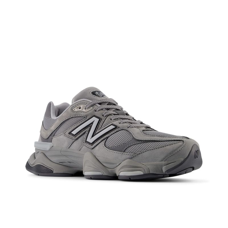 Tenis-new-balance-unisex-9060-para-moda-color-gris.-Lateral-Diagonal-Izquierda