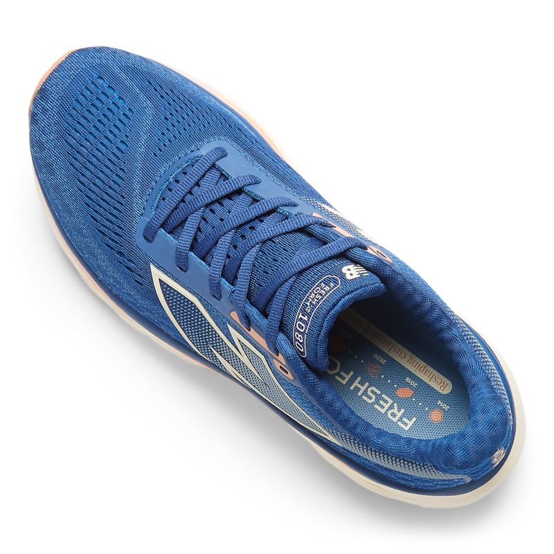 Tenis-new-balance-para-mujer-1080-V14-para-correr-color-azul.-Capellada