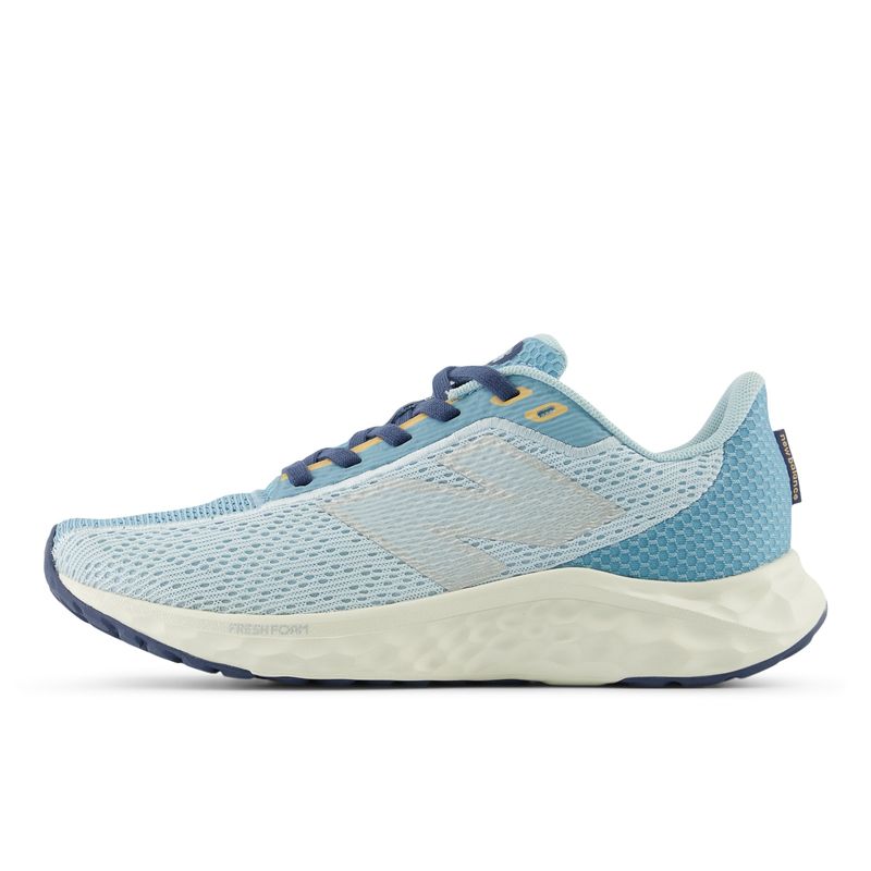 Tenis-new-balance-para-mujer-Arishi-V4-para-correr-color-azul.-20