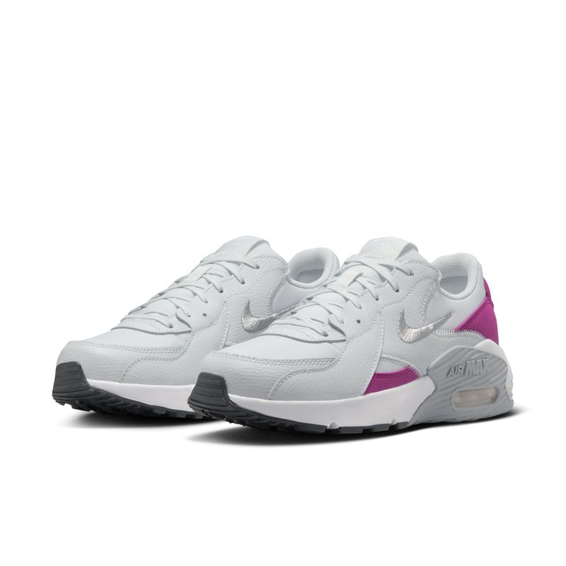 Tenis-nike-para-mujer-Wmns-Nike-Air-Max-Excee-Se-para-moda-color-gris.-Par-Alineados
