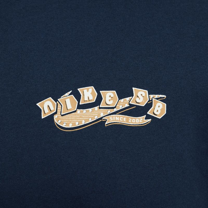 Camiseta-Manga-Corta-nike-para-hombre-U-Nk-Sb-Tee-Oc-Road-Dogs-para-moda-color-azul.-Vista-Posterior-Modelo-