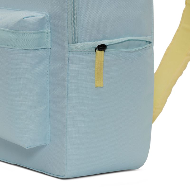 Morral-nike-para-niño-Y-Nk-Heritage-Bkpk---Swooshy-para-moda-color-azul.-Detalle-Izquierdo